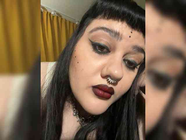 MarinaWOWremya webcam