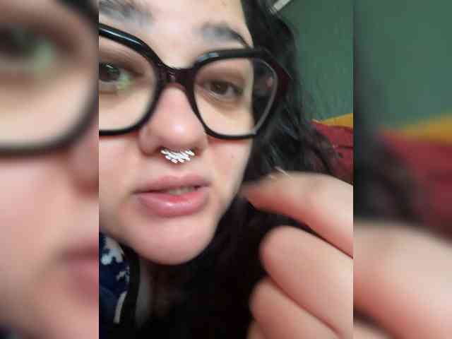 MarinaWOWremya webcam