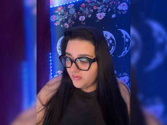 MarinaWOWremya webcam