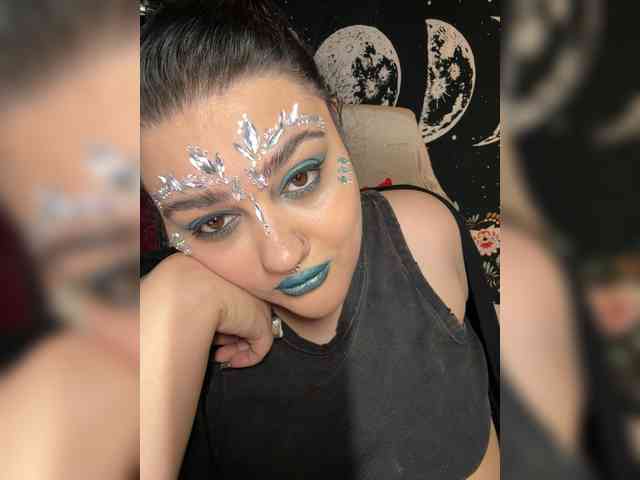 MarinaWOWremya webcam