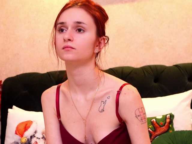 RubyMaae's BongaCams show and profile