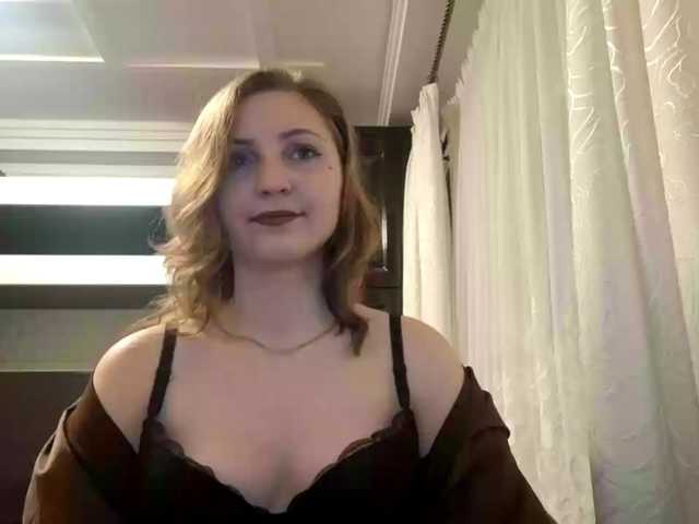 BambiSindoni's BongaCams show and profile
