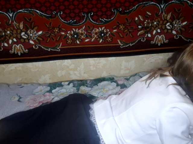 BambiSindoni's BongaCams show and profile