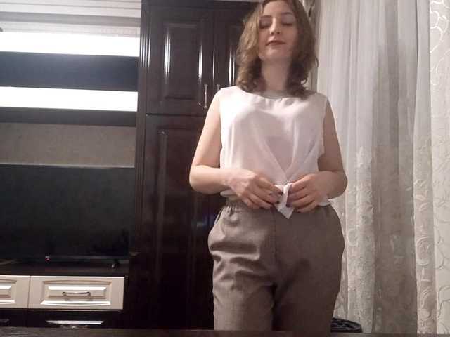 BambiSindoni's BongaCams show and profile