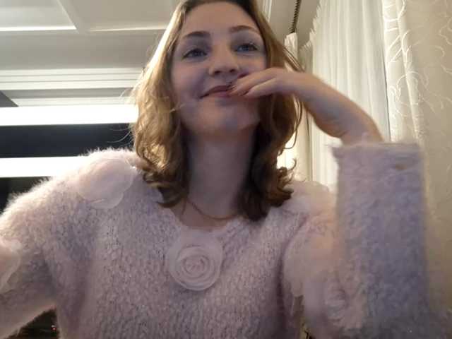 BambiSindoni's BongaCams show and profile