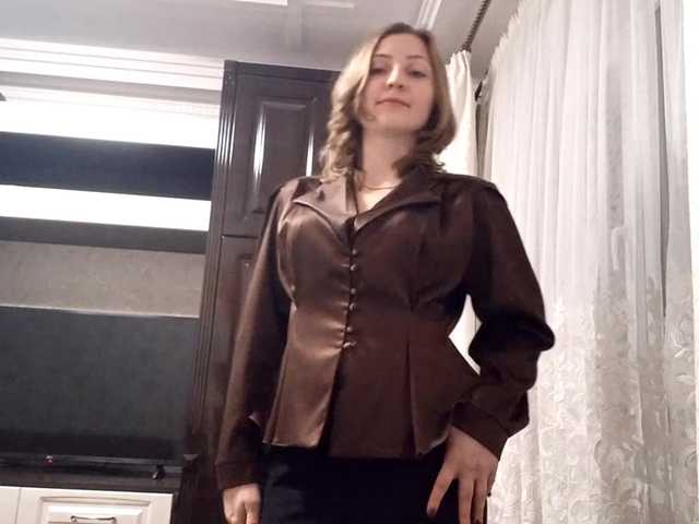 BambiSindoni's BongaCams show and profile