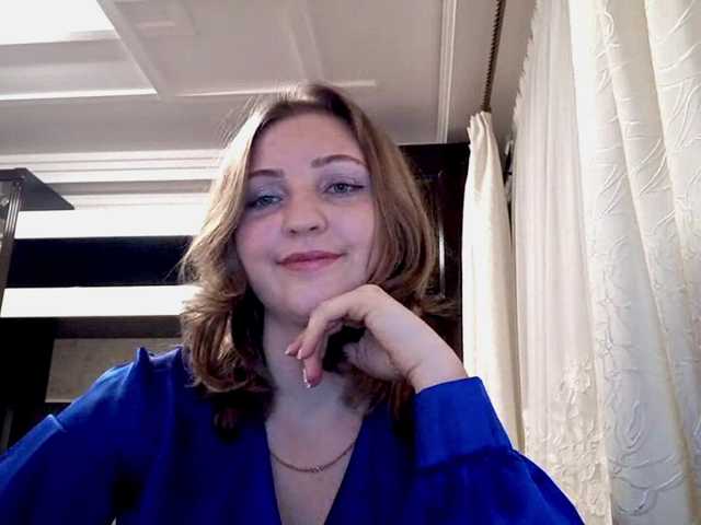 BambiSindoni's BongaCams show and profile