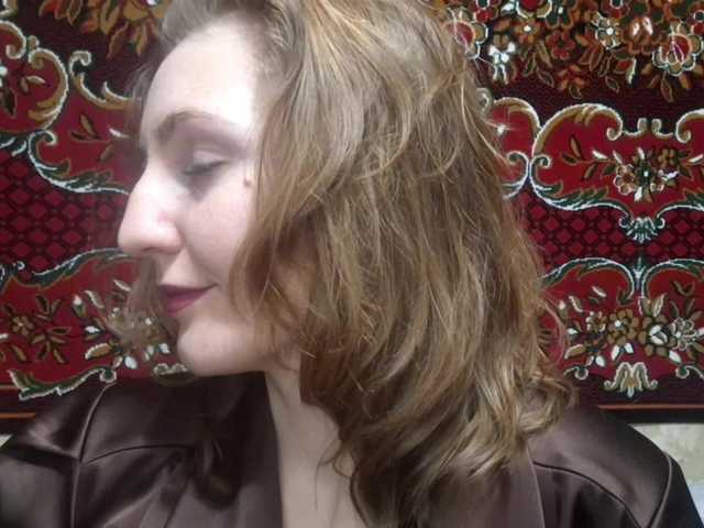 BambiSindoni's BongaCams show and profile