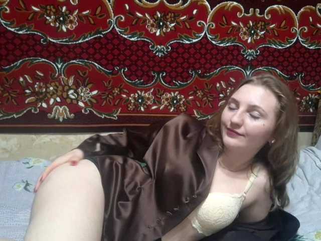 BambiSindoni's BongaCams show and profile