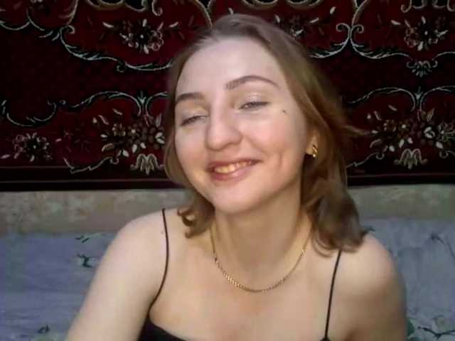 BambiSindoni's BongaCams show and profile