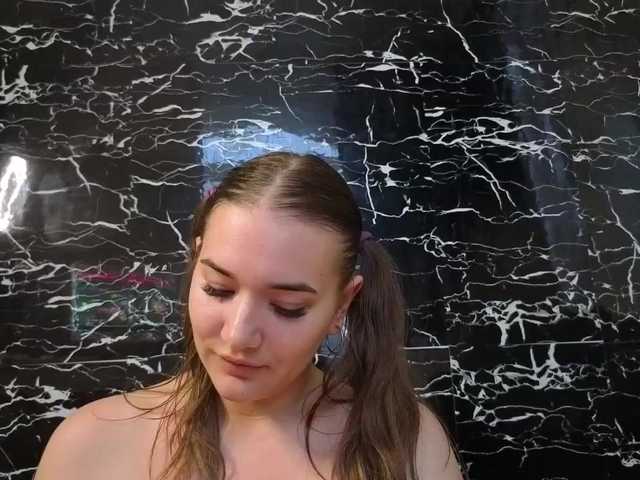 Biancka's BongaCams show and profile