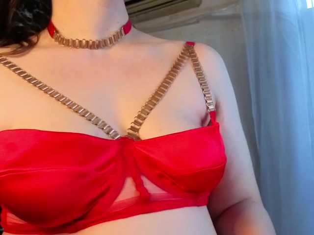 Biancka's BongaCams show and profile