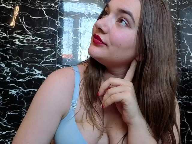 Biancka's BongaCams show and profile