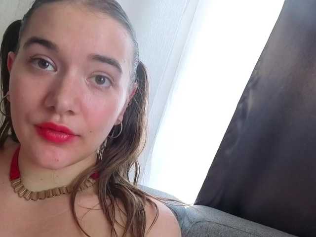 Biancka's BongaCams show and profile