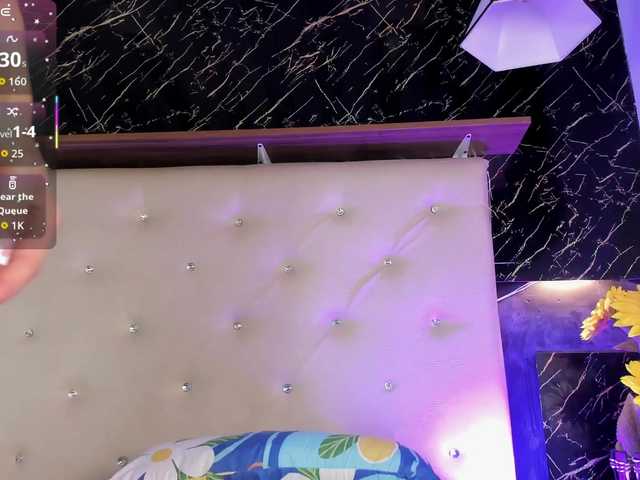 madison-shelby's BongaCams show and profile