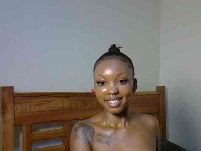 PrettyLunaa PrettyLunaa