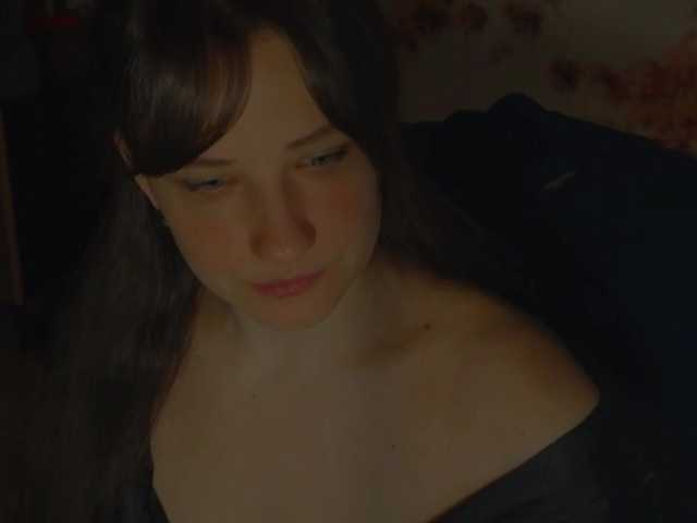 LolaXXX1's BongaCams show and profile