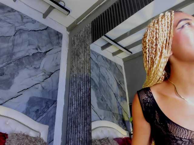 Alisha-Ebonyy's BongaCams show and profile