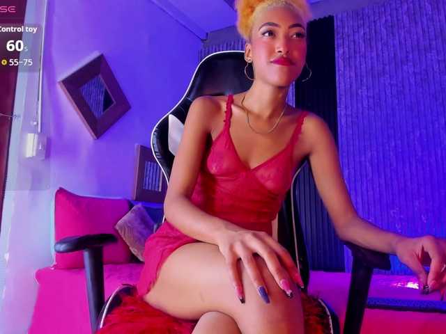 Alisha-Ebonyy's BongaCams show and profile