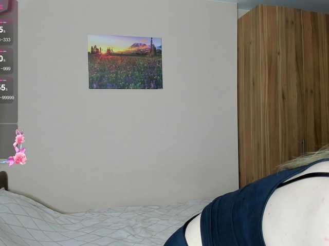 SkyeDavis's BongaCams show and profile