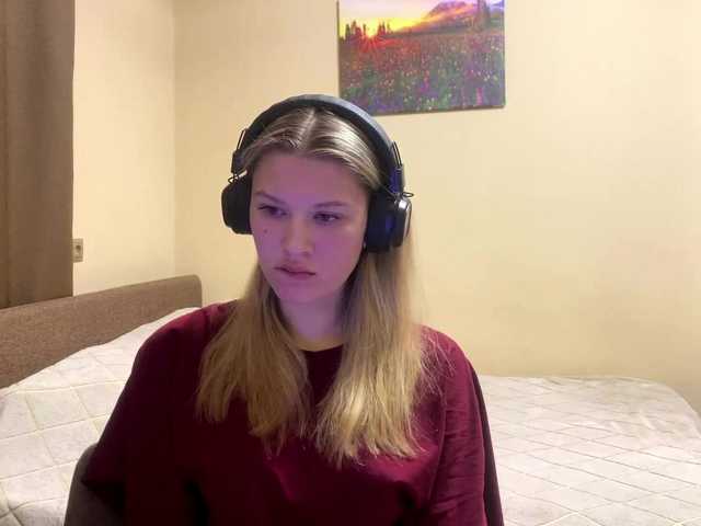 SkyeDavis's BongaCams show and profile