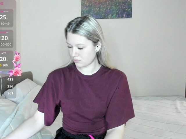 SkyeDavis's BongaCams show and profile