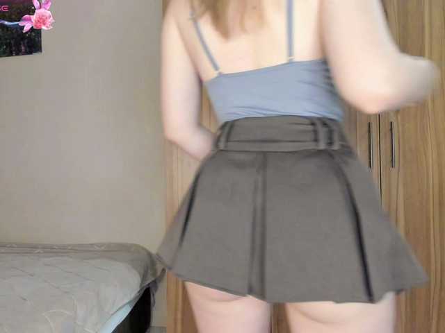 SkyeDavis's BongaCams show and profile