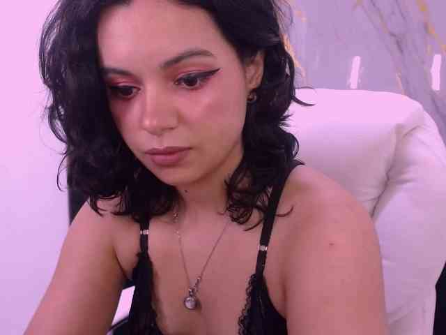 kat-cute Live Webcam on BongaCams