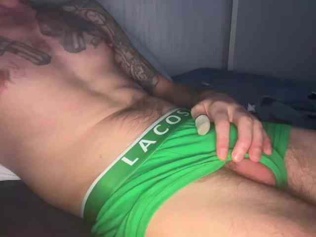 Alex2587Z1 Alex2587Z1