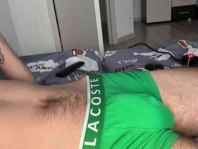 Alex2587Z1 Alex2587Z1