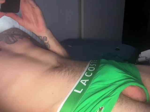 Alex2587Z1 Alex2587Z1