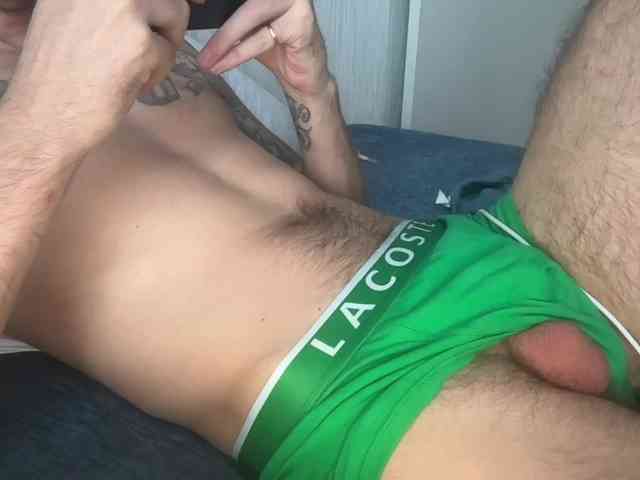 Alex2587Z1 Alex2587Z1