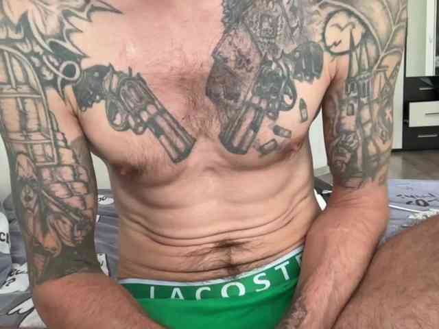 Alex2587Z1 Alex2587Z1