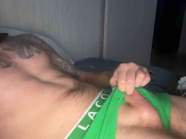 Alex2587Z1 Alex2587Z1