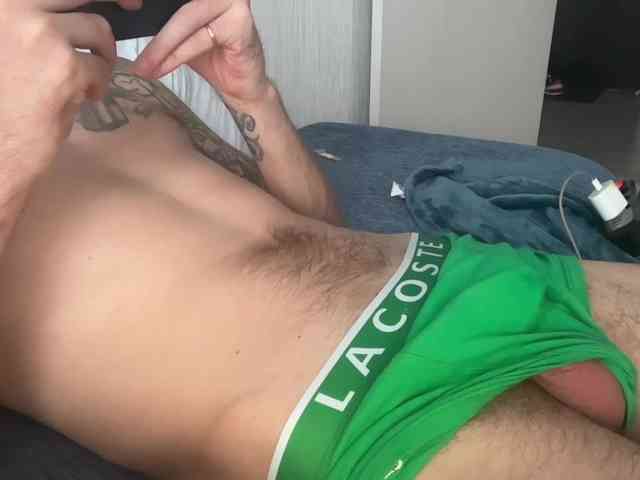 Alex2587Z1 Alex2587Z1