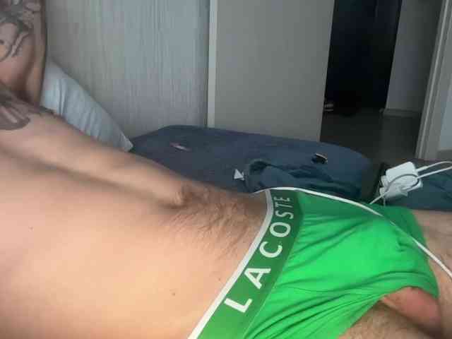 Alex2587Z1 Alex2587Z1