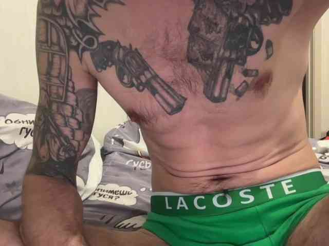 Alex2587Z1 Alex2587Z1