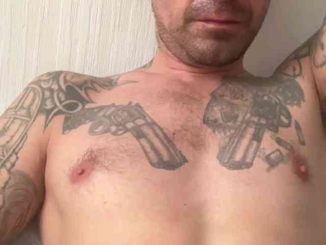 Alex2587Z1 Alex2587Z1