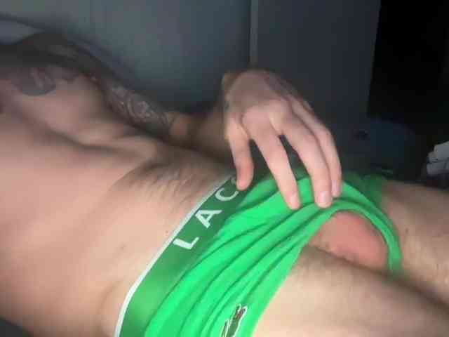 Alex2587Z1 Alex2587Z1