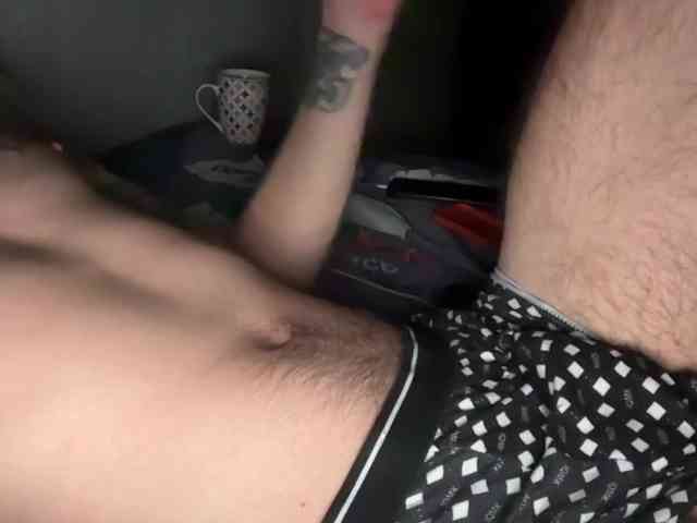 Alex2587Z1 Alex2587Z1