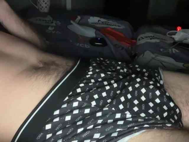 Alex2587Z1 Alex2587Z1