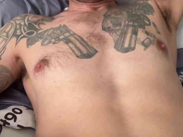 Alex2587Z1 Alex2587Z1