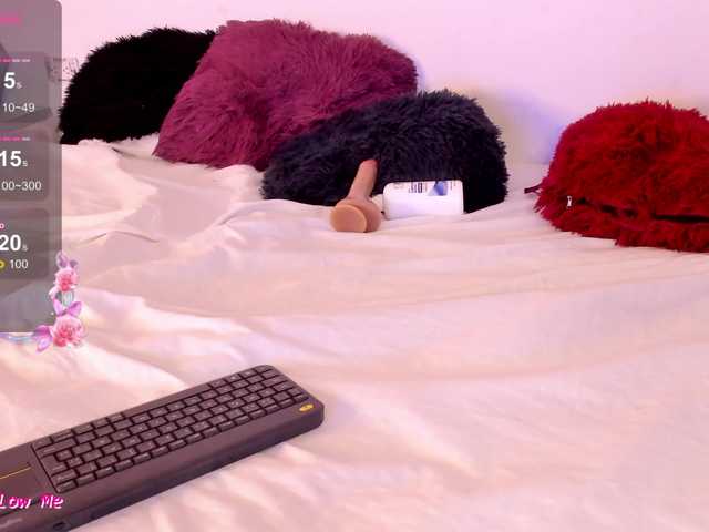 Briana-Goldd's BongaCams show and profile