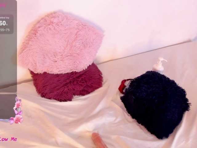 Briana-Goldd's BongaCams show and profile