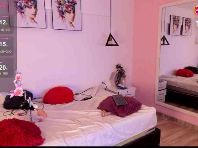 Briana-Goldd Briana-Goldd