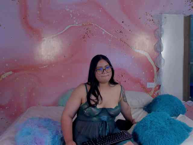 Briana-Goldd Briana-Goldd