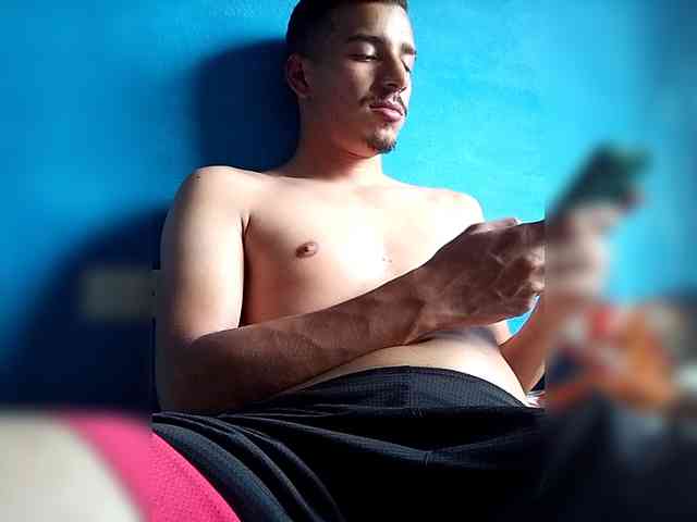 Bix20boy Live Webcam on BongaCams