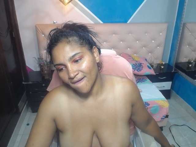 celestewood's BongaCams show and profile