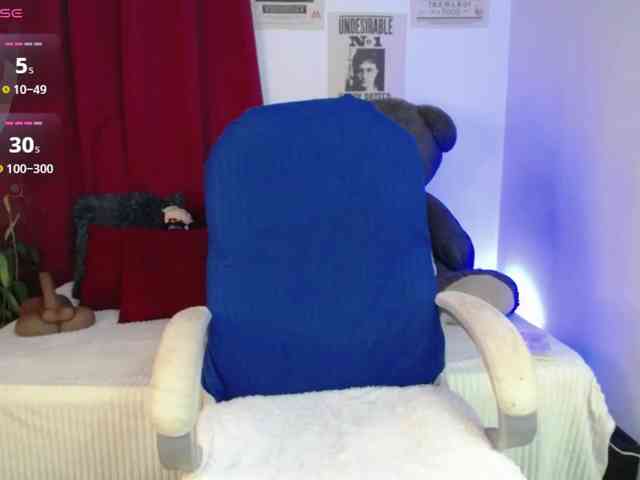 TheAriaFox TheAriaFox