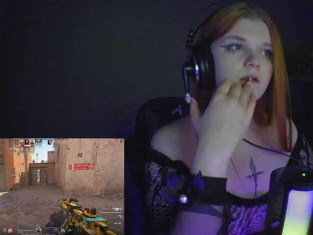 purple-hornet0's BongaCams show and profile